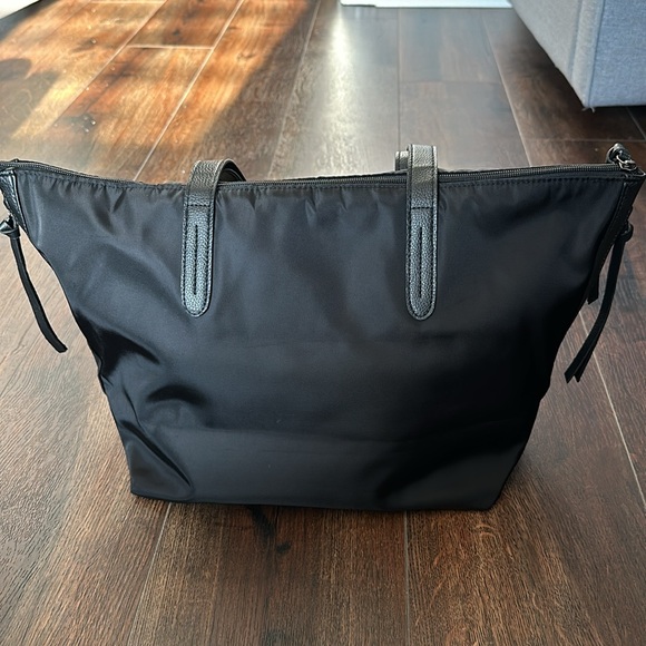 Botkier Large Black Nylon Tote Shoulder Bag. - Picture 7 of 14